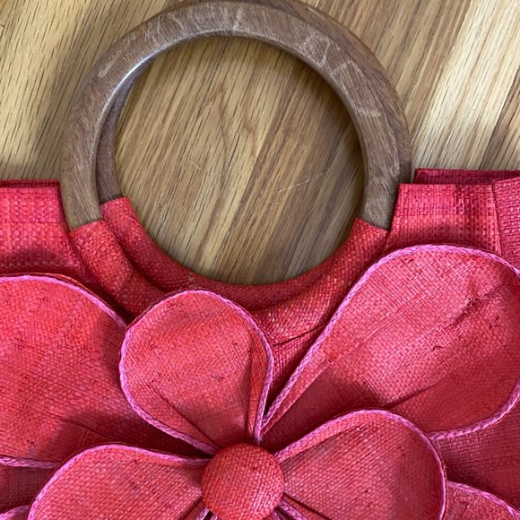 Statement Purse! Handmade in Madagascar! Mar Y Sol - Picture 4 of 9